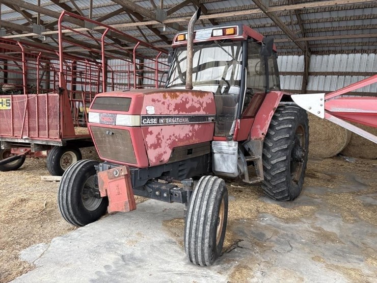 case-ih-5130-image-1