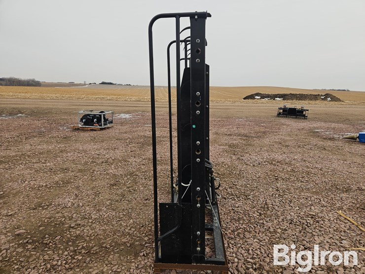 2025-giyi-hbc85-skid-steer-hay-bale-collector-image-6