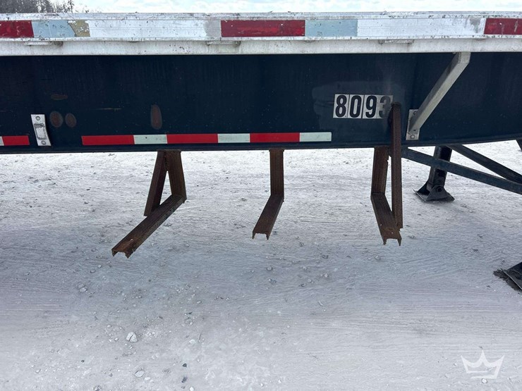 2002-48ft.-t/a-flatbed-trailer-image-10