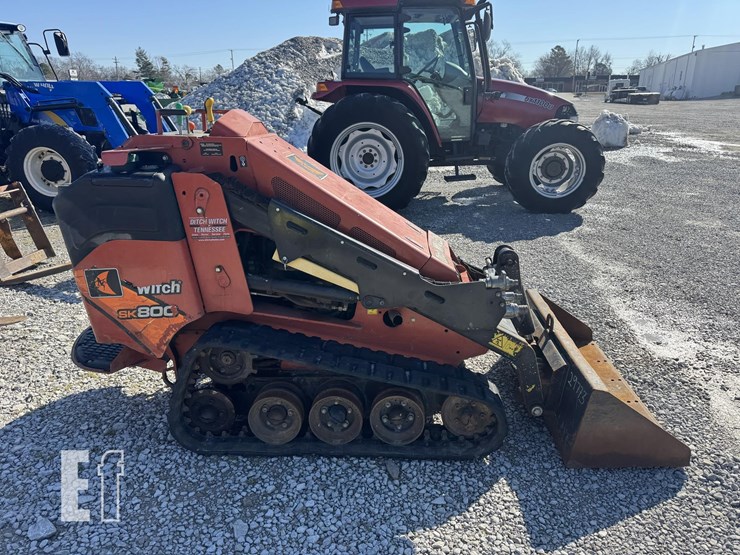 ditch-witch-sk800-image-4