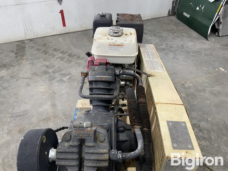 2017-honda-gx390-image-14