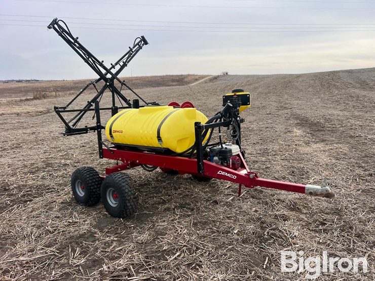 demco-atv-30'-pull-type-sprayer-image-3