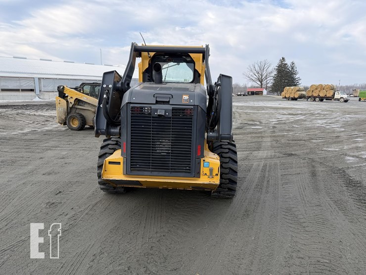 2024-deere-330g-image-7