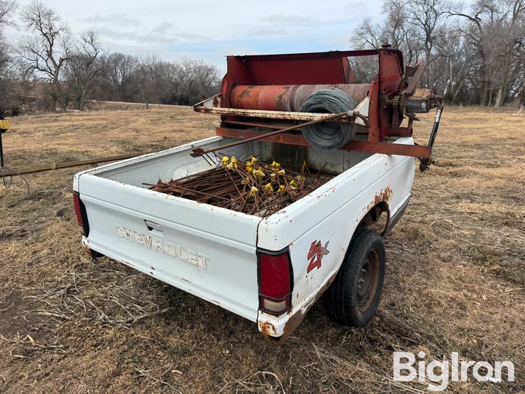 pickup-box-trailer-w/fencing-equipment-image-6