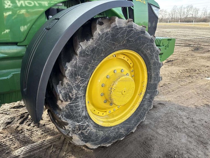 john-deere-8310r-image-13