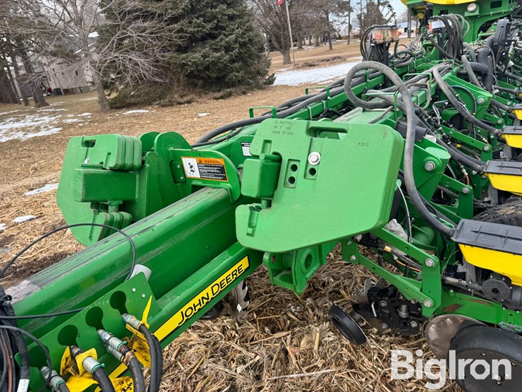 2016-john-deere-1775-image-9