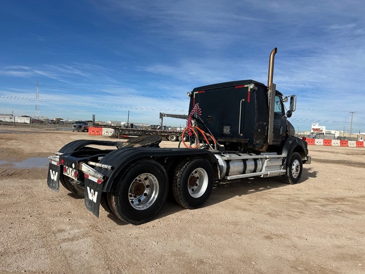 2012-western-star-4900-image-4