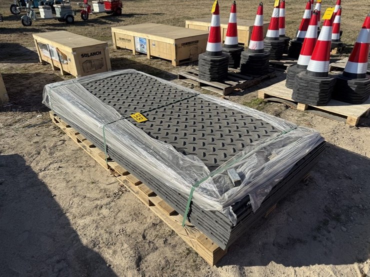 15-rubber-mats-94in-x-40in-image-1