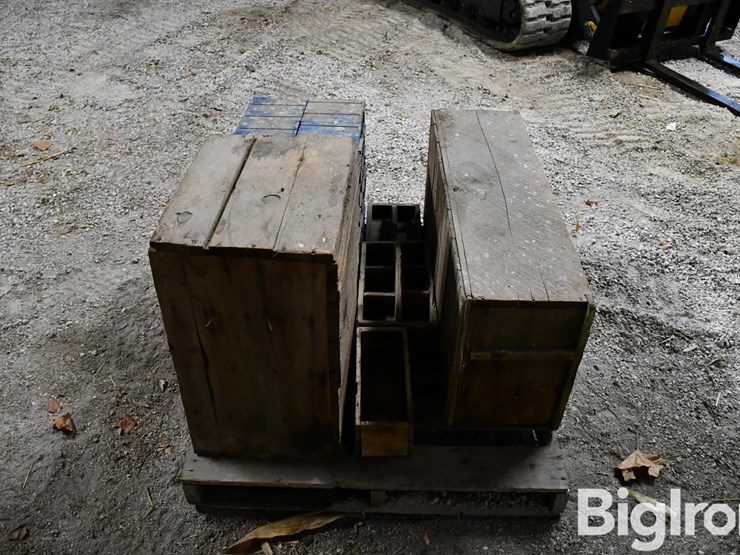 pallet-of-farm-support-image-6