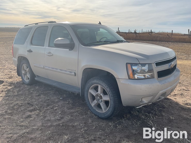 2007-chevrolet-tahoe-ltz-image-3