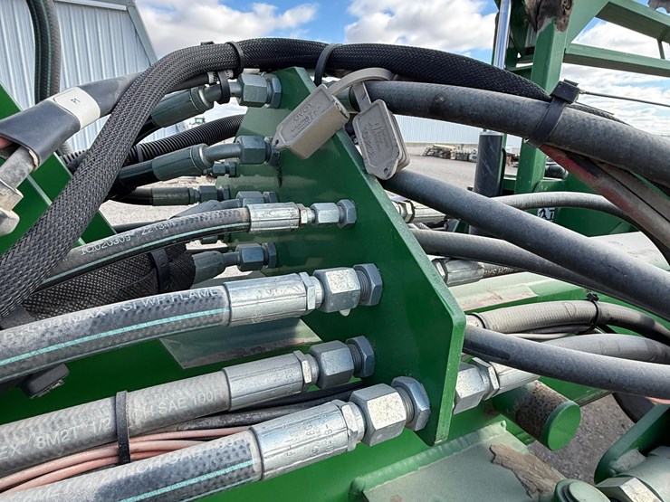 2009-john-deere-db44-image-19