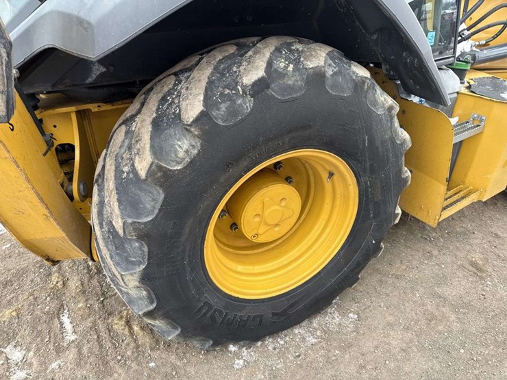 2020-john-deere-2020-image-22