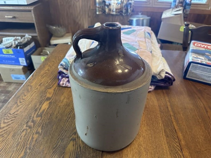 vintage-stoneware-jug-image-4