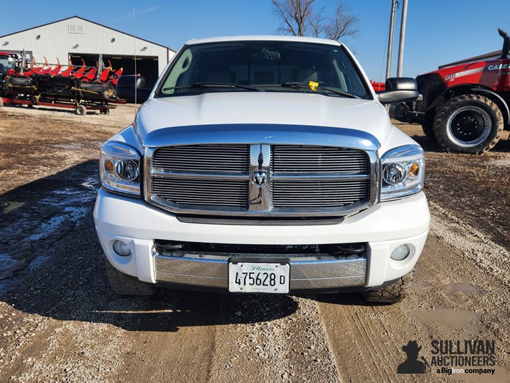 2008-dodge-ram-2500-image-2