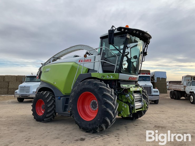 2019-claas-jaguar-980-image-3