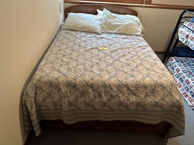 full-size-bed-image-1