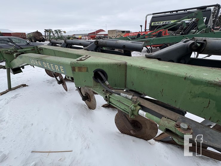 john-deere-2800-image-8