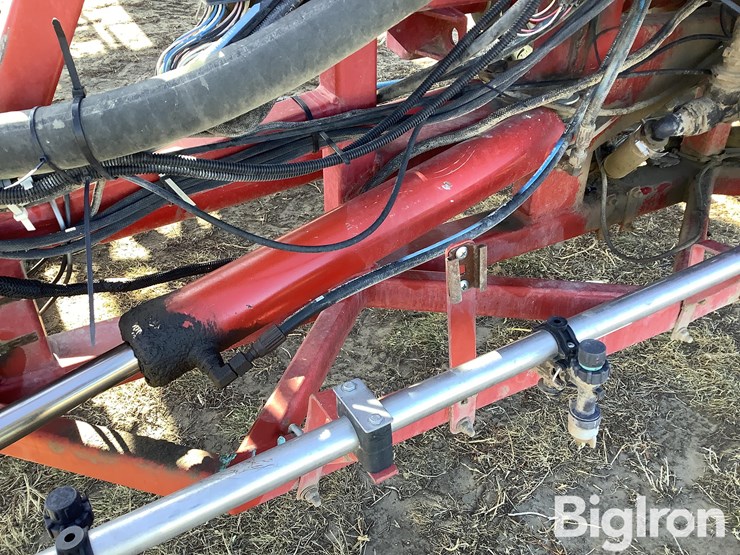 2015-case-ih-patriot-4440-image-19