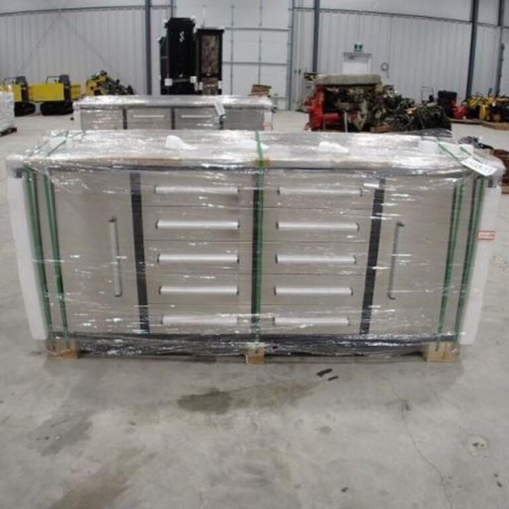 UNUSED Steelman 7 Ft Stainless Steel Garage