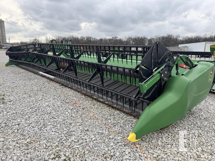 2018-john-deere-640fd-image-1