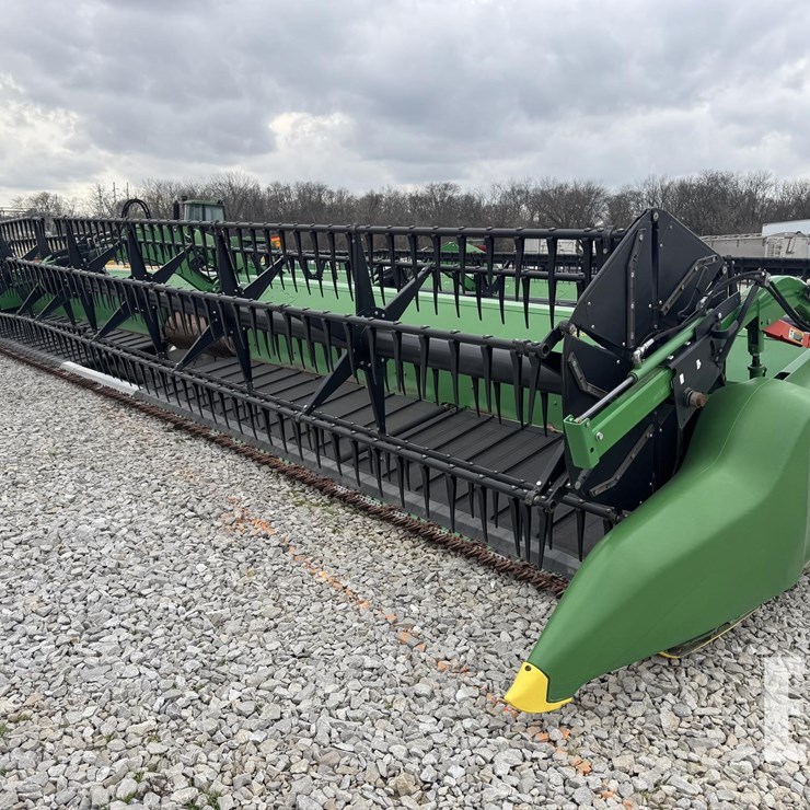 2018 JOHN DEERE 640FD