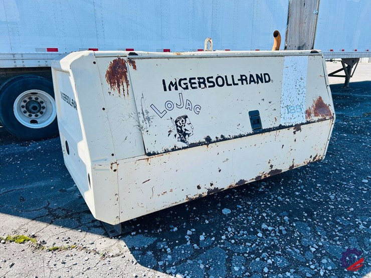 1996-ingersoll-rand-p185ud-air-compressor-image-3