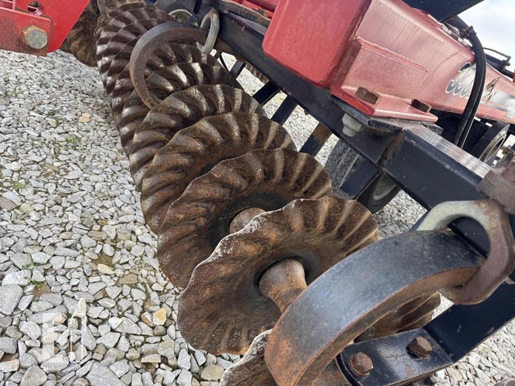 case-ih-true-tandem-330-turbo-image-30