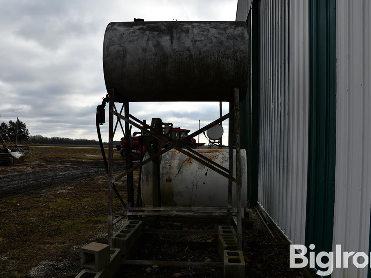 250-gallon-fuel-tank-on-stand-image-8