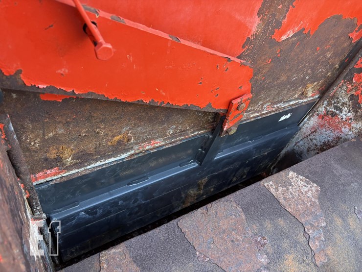 kuhn-knight-8124-image-17