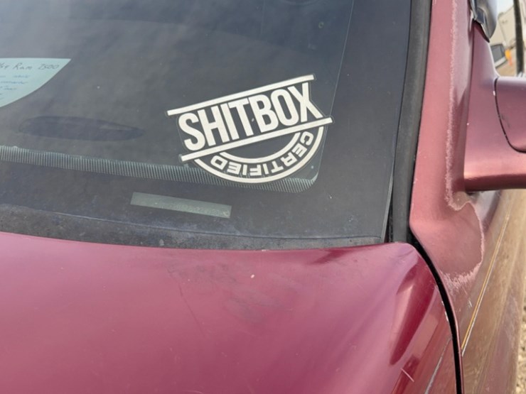 2002-dodge-2500-image-9