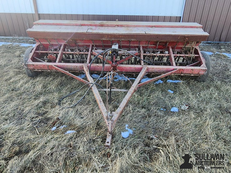 international-10-image-2