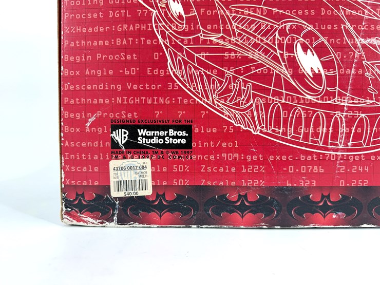 #01052-•-batman-and-robin-cookie-jar-image-13