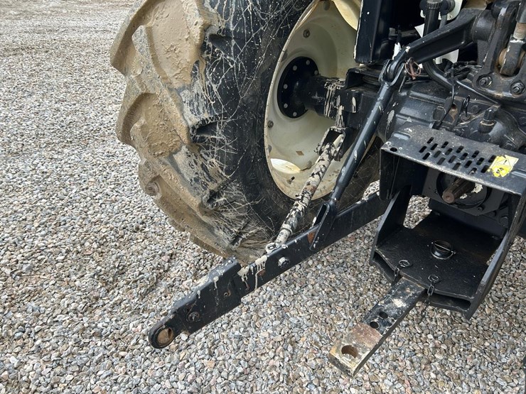 new-holland-powerstar-75-image-14