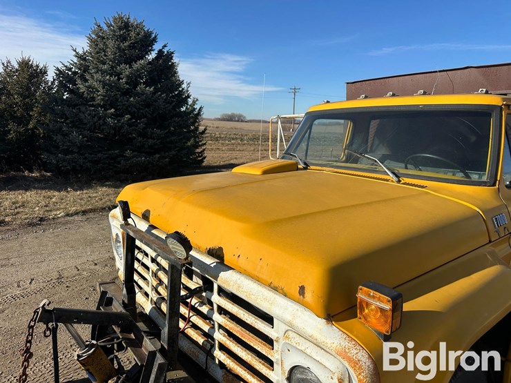 1976-ford-f7000-image-10