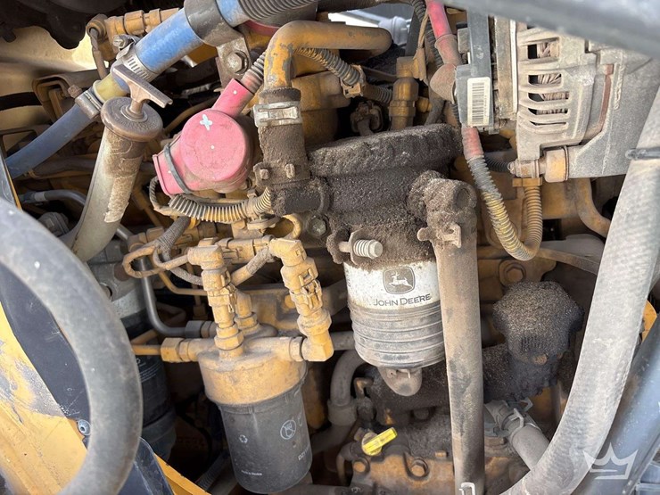 2015-deere-310sl-image-20