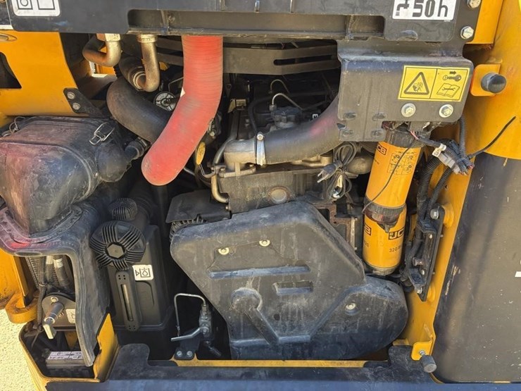 2019-jcb-270t-image-10