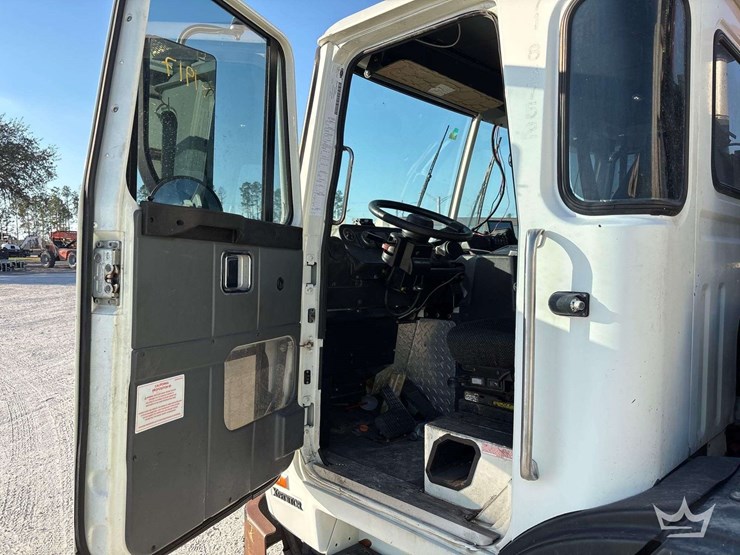 2020-autocar-xpeditor-image-30