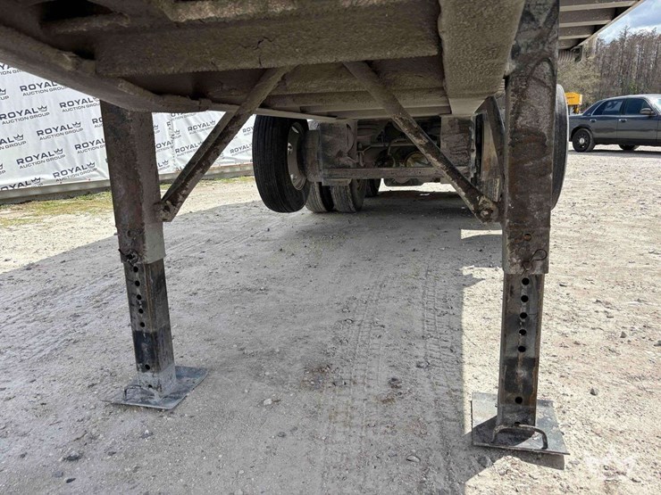 2006-axle-end-dump-image-19