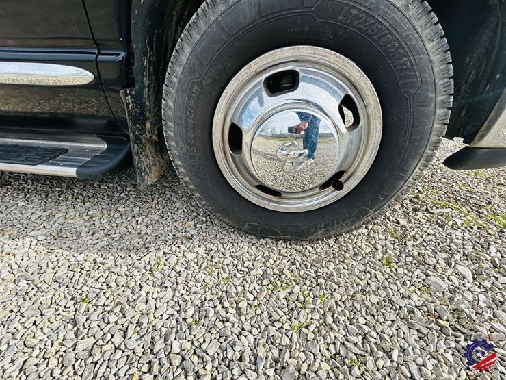 2004-dodge-ram-3500-image-47