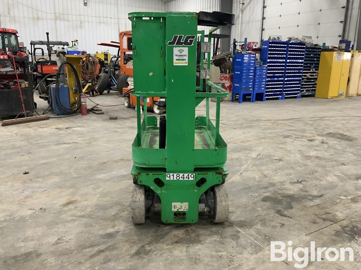 2016-jlg-1230es-image-2