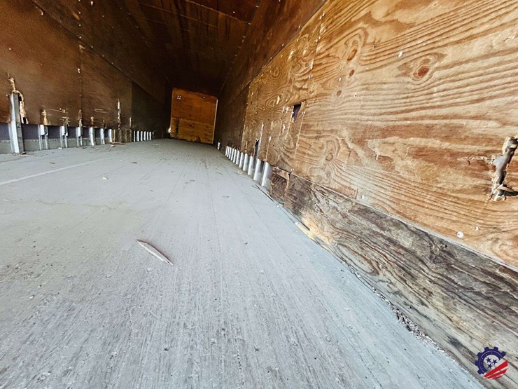 2001-utility-53-ft-image-42