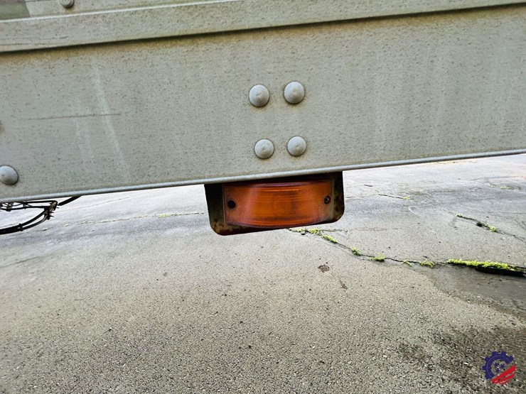 2001-utility-van-image-32