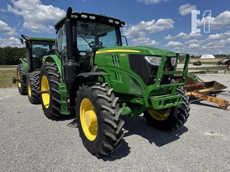 2018-john-deere-6155r-image-3