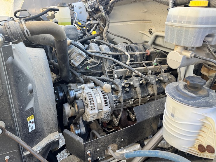 2025-ford-f650xl-image-16