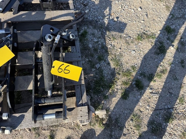 mini-ex.-hyd-thumb-image-1