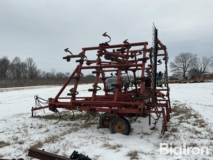 international-4800-image-8