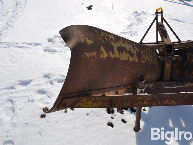 shop-built-3-pt-v-plow-image-15