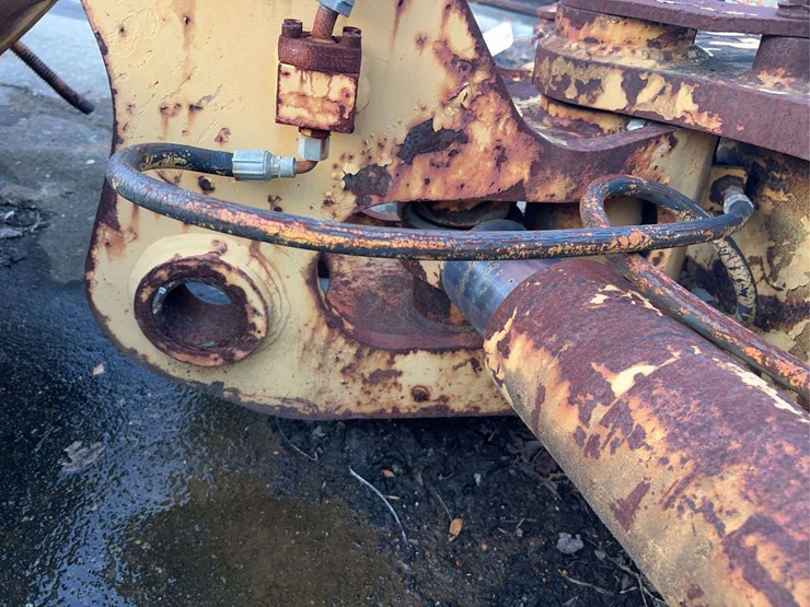 71”-hydraulic-bucket-image-14