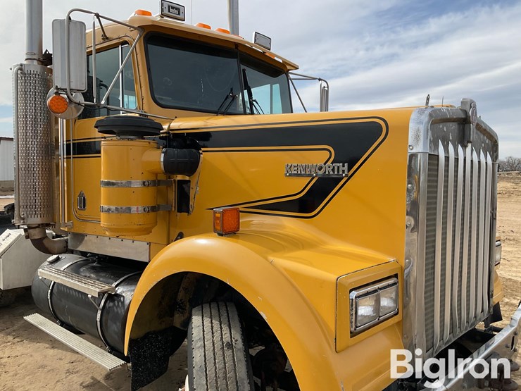 1985-kenworth-w900-image-20