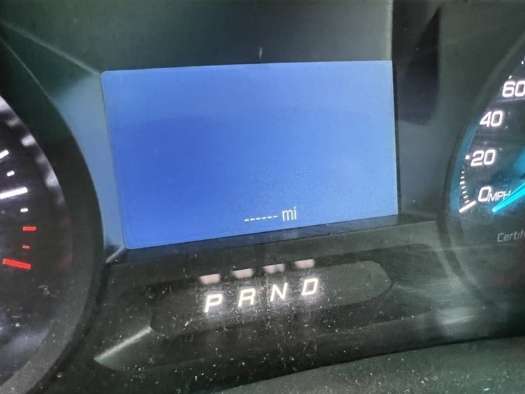 2015-ford-explorer-image-23